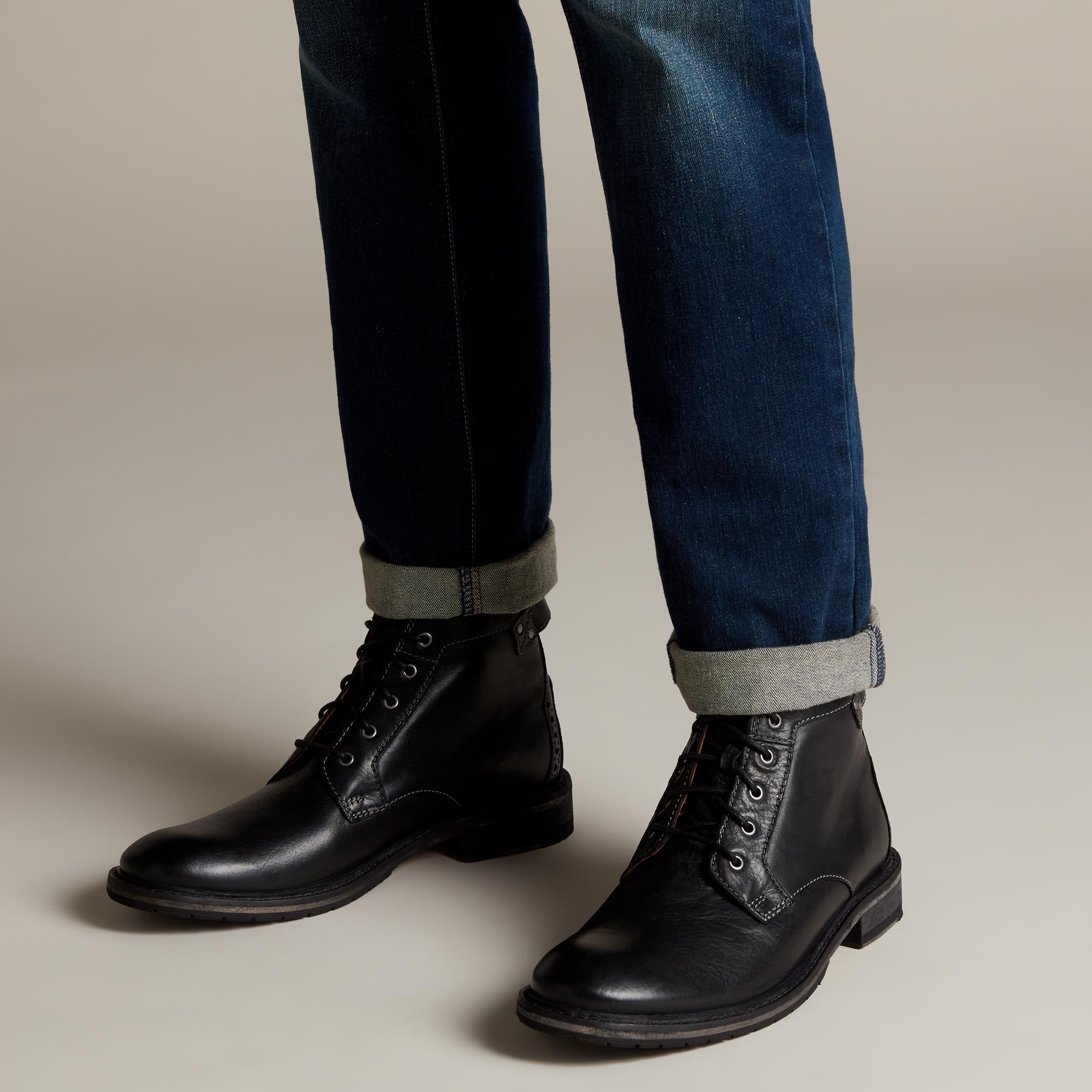 Clarks clarkdale bud black clearance